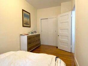 1069 Beacon St, Unit 7 in Brookline, MA - Building Photo - Building Photo