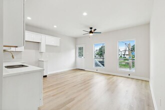 3406 Jackson Ave in New Orleans, LA - Building Photo - Building Photo