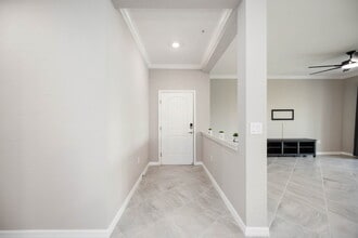 10063 Crooked Crk Dr in Venice, FL - Building Photo - Building Photo