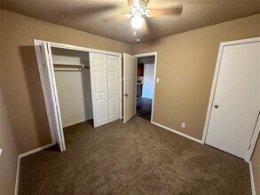 1226 W Hunt St in Sherman, TX - Building Photo - Building Photo