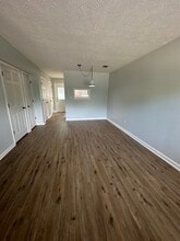 2 Green Meadow Ln in Eureka Springs, AR - Building Photo - Building Photo