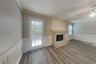 1285 Morgan Chase Terrace NE in Marietta, GA - Foto de edificio - Building Photo