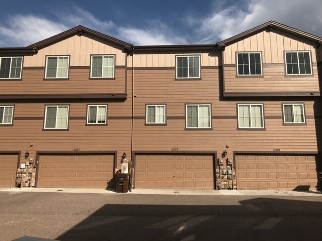 6253 UPHAM Heights in Colorado Springs, CO - Building Photo - Building Photo