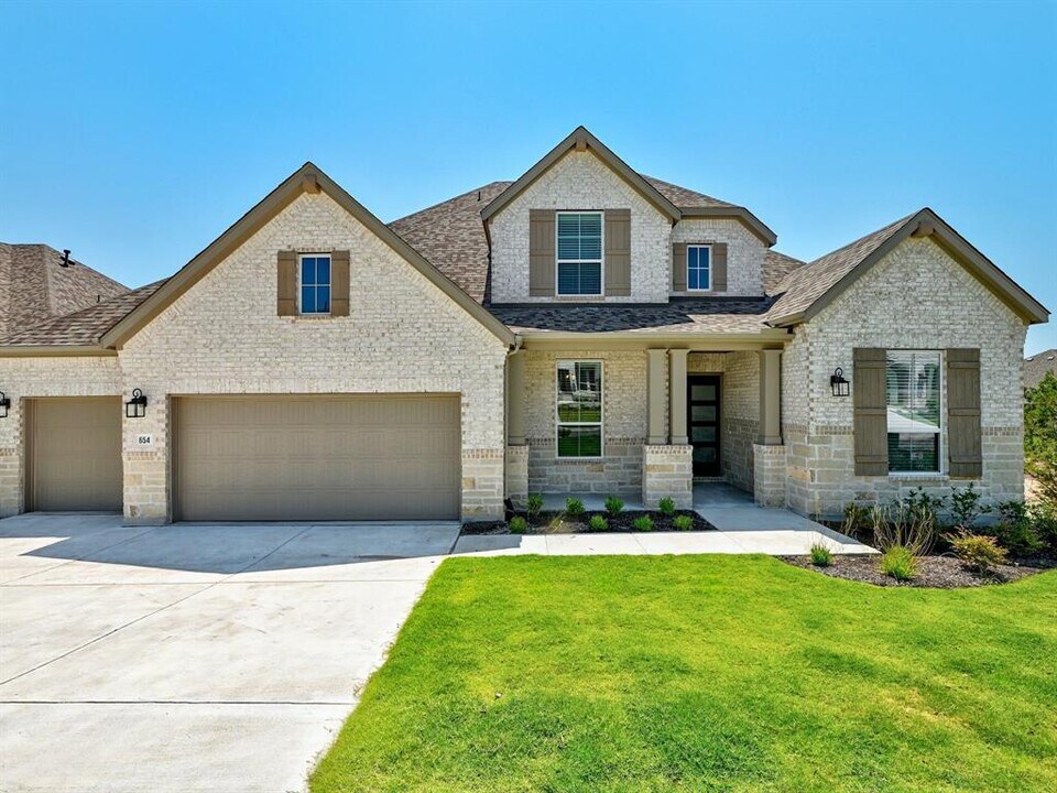 654 Pear Tree Ln in Austin, TX - Building Photo