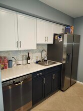 600 Executive Center Dr in West Palm Beach, FL - Building Photo - Building Photo