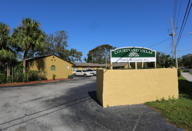 Courtyard Villas in Orlando, FL - Foto de edificio - Building Photo