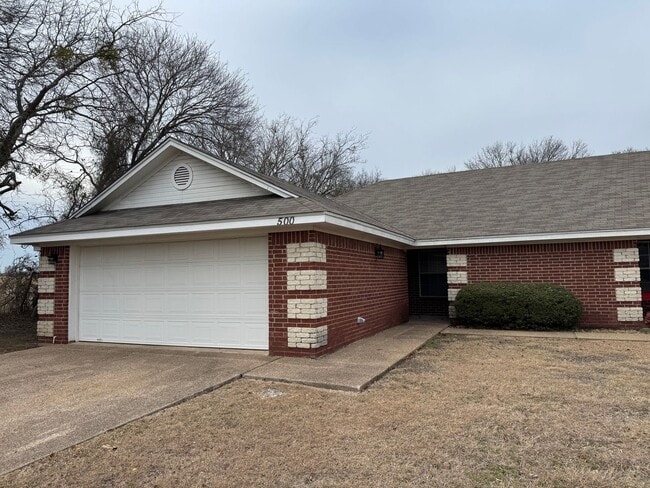 property at 500-502 Shady Park Trail