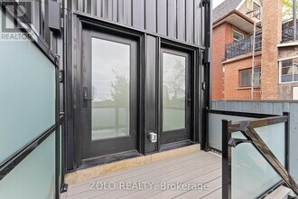 1556 Davenport Rd in Toronto, ON - Building Photo - Building Photo