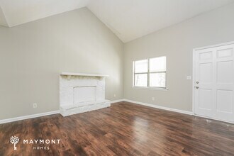 5205 Birdlake Dr NW in Lilburn, GA - Building Photo - Building Photo