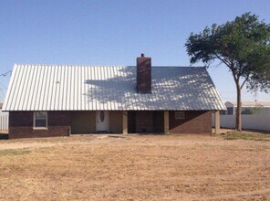 9827 W University Blvd in Odessa, TX - Building Photo - Building Photo