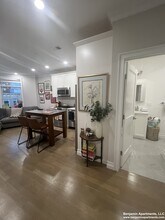 14 Mount Hood Rd, Unit 5 in Boston, MA - Building Photo - Building Photo
