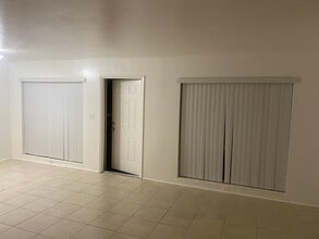 4328 SW 6th St in Plantation, FL - Foto de edificio - Building Photo