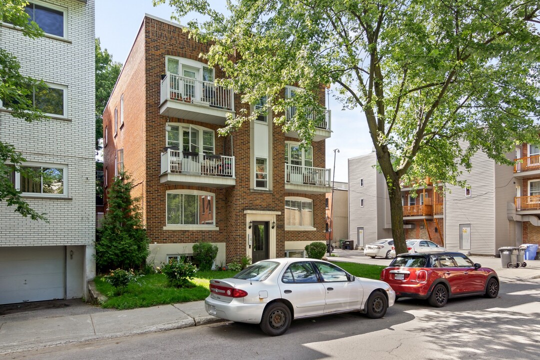 3370 Maréchal in Montréal, QC - Building Photo