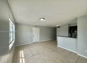 8262 NE 1st Ave in Miami, FL - Building Photo - Building Photo