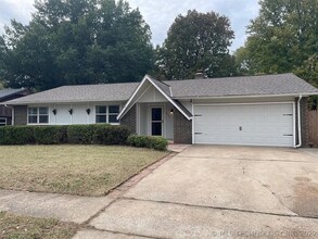 904 S 31st St in Broken Arrow, OK - Building Photo - Building Photo