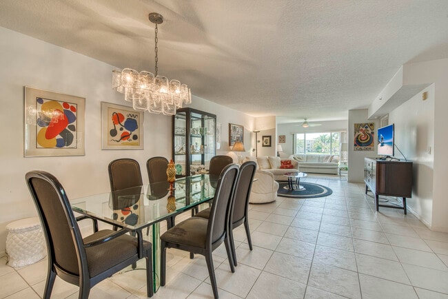 12547 Imperial Isle Dr in Boynton Beach, FL - Building Photo - Building Photo