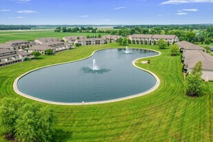 Waterford Heights in De Pere, WI - Building Photo