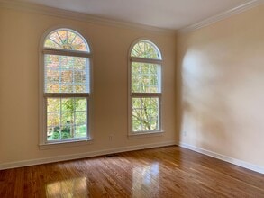 411 Hogan Woods Cir in Chapel Hill, NC - Building Photo - Building Photo