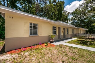 Hudson Place Apartments in Clearwater, FL - Building Photo - Building Photo