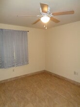 946 Jennifer Jean Dr in Baton Rouge, LA - Building Photo - Building Photo