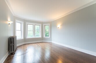 1730 W Foster Ave, Unit 3 in Chicago, IL - Foto de edificio - Building Photo