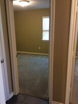 1528 Wood Springs Rd in Lindale, TX - Building Photo