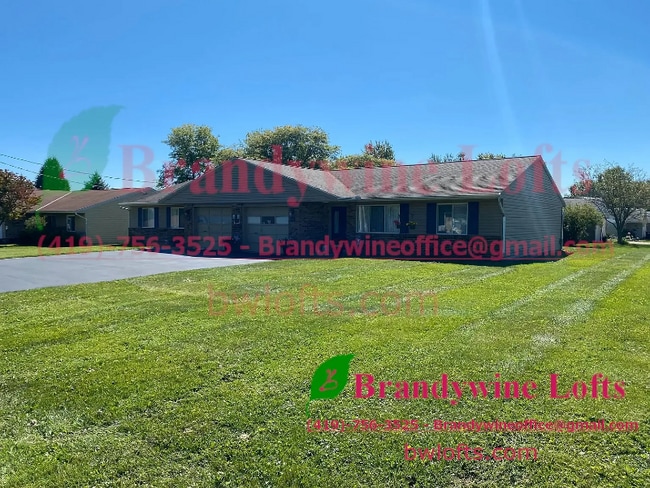 property at 639 Straub Rd W