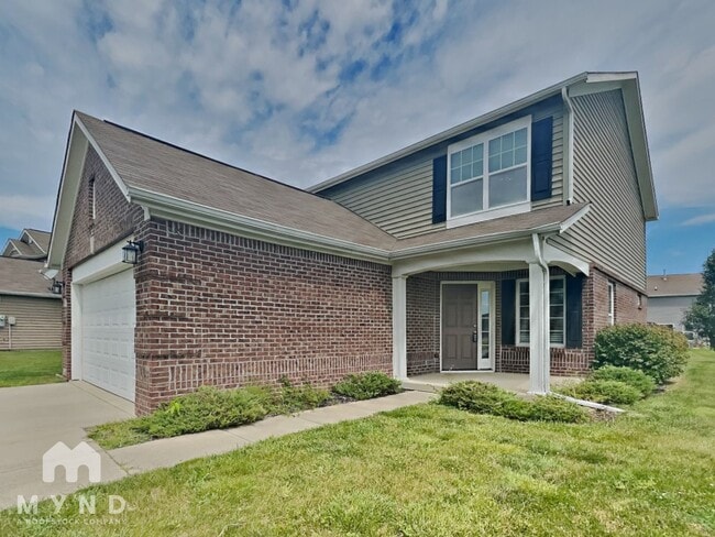 618 Albermarle Dr in Pittsboro, IN - Building Photo - Building Photo