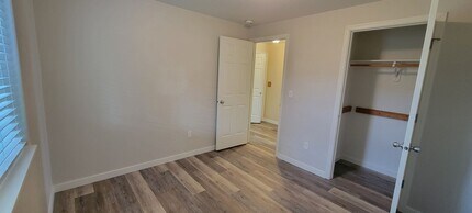 3581 NE Hembree St in McMinnville, OR - Building Photo - Building Photo