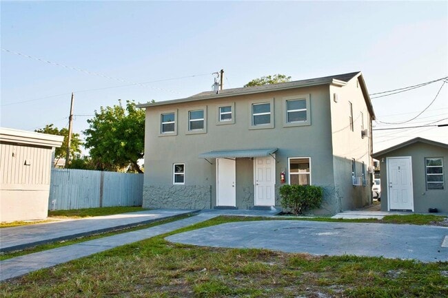1323 N Federal Hwy, Unit 3