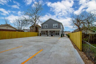 809 Maple St, Unit E in North Little Rock, AR - Building Photo - Building Photo