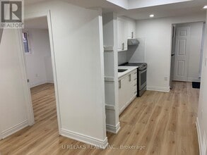 4845 Colombo Crescent in Mississauga, ON - Building Photo - Building Photo