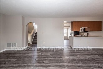 111 Antler Hollow Ct in Cranberry Township, PA - Building Photo - Building Photo
