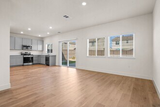 1784 Biotite Wy in Sparks, NV - Building Photo - Building Photo