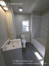 6120 Elmwood Ave in Kansas City, MO - Building Photo - Building Photo