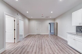 2906 Berry Rd in Houston, TX - Building Photo - Building Photo