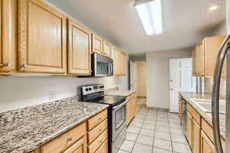 2700 S Garfield St in Denver, CO - Building Photo - Building Photo