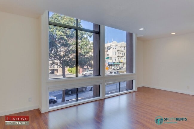 property at 1447 Lombard St