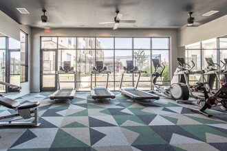 Caprock Crossing in College Station, TX - Foto de edificio - Interior Photo