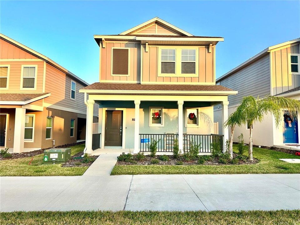 5990 Blissful St in Clermont, FL - Building Photo