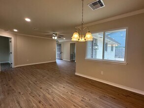3313 Lynnwood Ln in Corpus Christi, TX - Building Photo - Building Photo