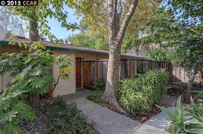 property at 2600 Jones Rd