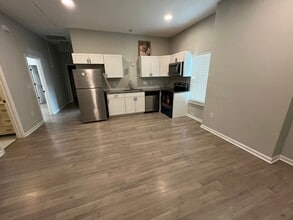 110 N Sellers St in Selma, NC - Building Photo - Building Photo