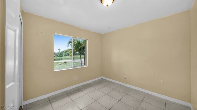 4551 22nd St SW in Lehigh Acres, FL - Building Photo - Building Photo