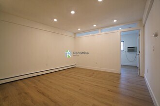 745 E 6th St in Boston, MA - Building Photo - Building Photo