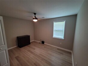 1559 Alma St SW in Atlanta, GA - Building Photo - Building Photo