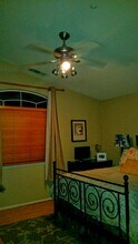 10724 Wallace Ln in Dublin, CA - Foto de edificio - Building Photo