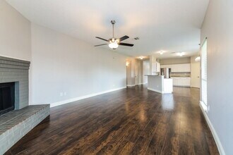 1603 Venus Dr E in Lancaster, TX - Building Photo - Building Photo