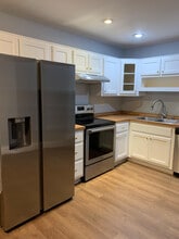 929 Woodglen Ct in Lexington, KY - Building Photo - Building Photo