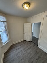 74 Jessamine Ave W in St. Paul, MN - Building Photo - Building Photo